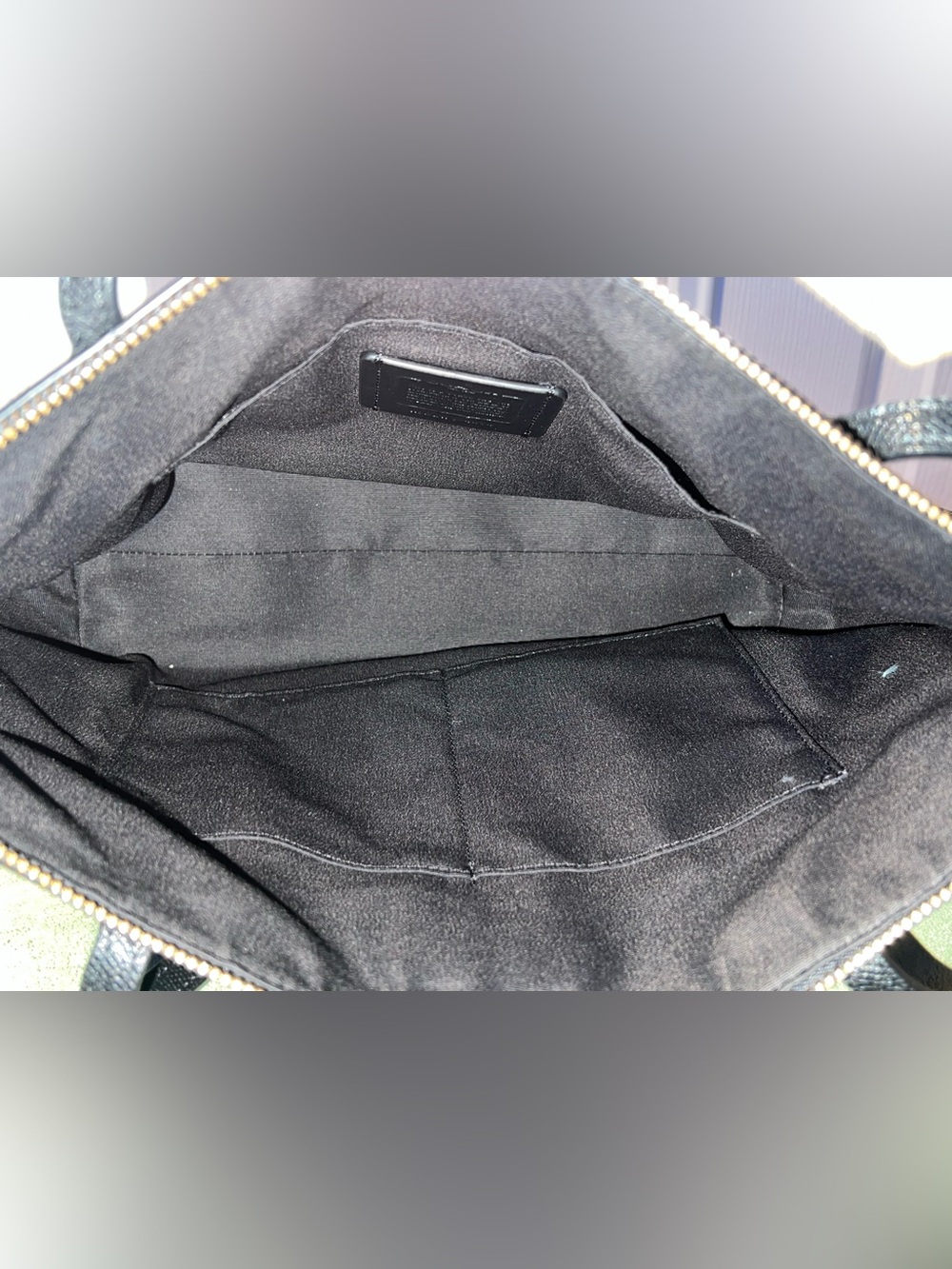 Black and Gold Coach Tote bag - Picture 5 of 7